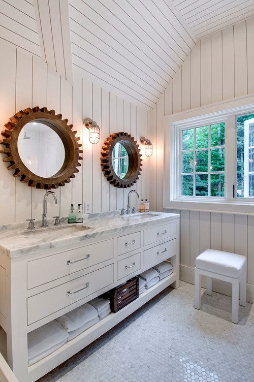 11-wood-mirrors 31 Beach Cottage Bathroom Ideas