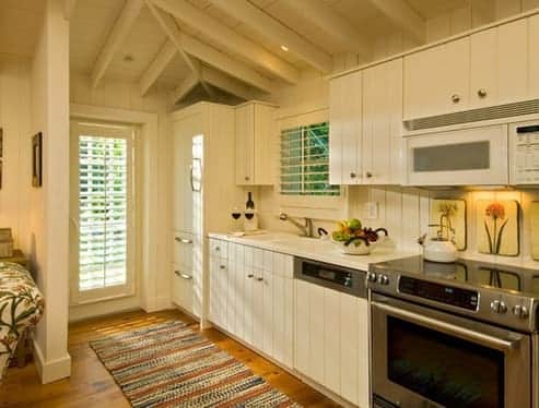 Lighthouse-Cottages-by-Idl-Interiors 101 Beautiful Beach Cottage Kitchens