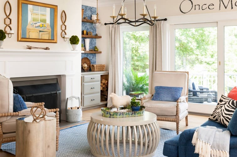 New-Hampshire-Lake-House-by-Wendy-Ditcham-Interiors 101 Beach Themed Living Room Ideas