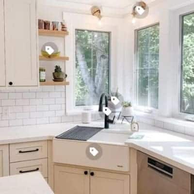 beach-home-kitchen-design-7 100 Beach House Decor Ideas