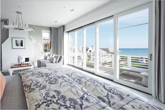 1-Vern-Yip-Rosemary-Beach-Vacation-Home 21 Beautiful Coastal Bedroom Ideas
