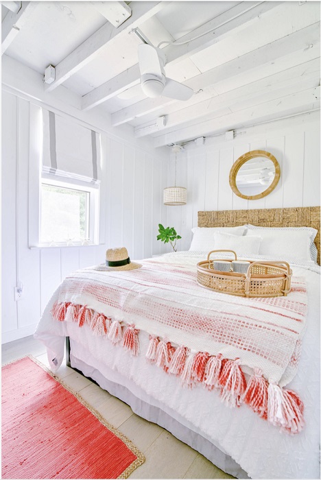 2-The-Mallard-Project-Andrea-Pietrangeli 21 Beautiful Coastal Bedroom Ideas